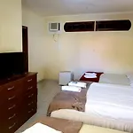 Pousada Amarela Cabo Frio