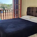 Pousada Amarela Cabo Frio